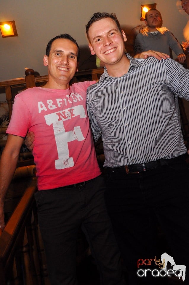 Saturday Night Birthday Party în Zulu, Zulu Caffe