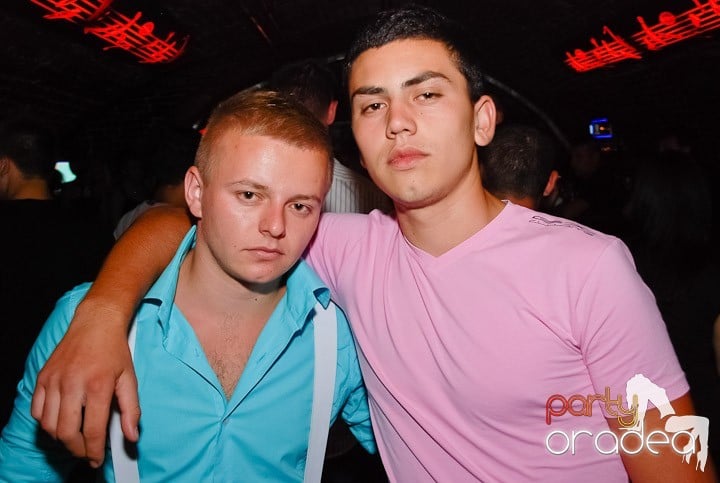 Firday Night Clubbing @ Escape,