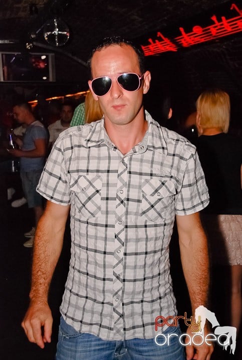 Firday Night Clubbing @ Escape,