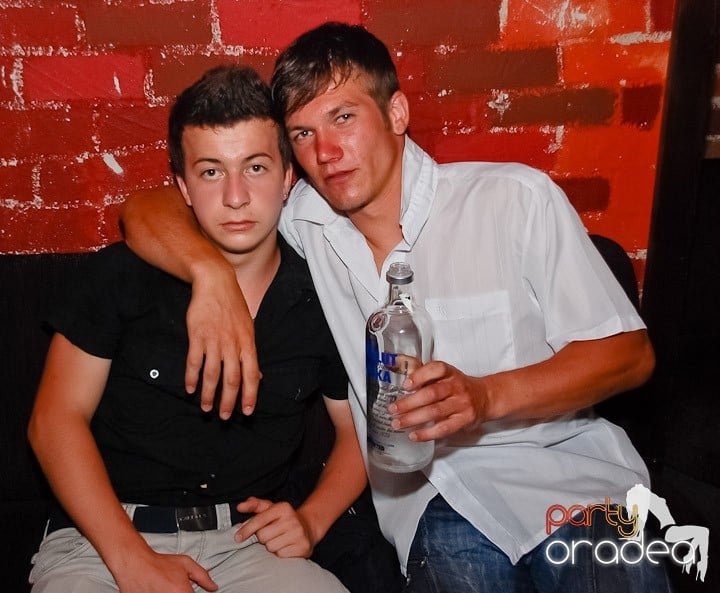 Firday Night Clubbing @ Escape, 