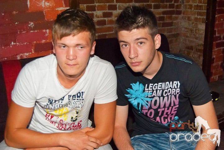 Firday Night Clubbing @ Escape,