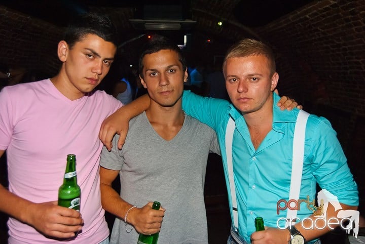 Firday Night Clubbing @ Escape,