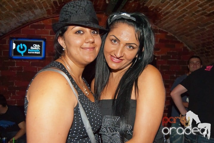 Firday Night Clubbing @ Escape,
