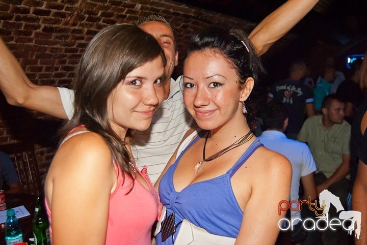 Firday Night Clubbing @ Escape,