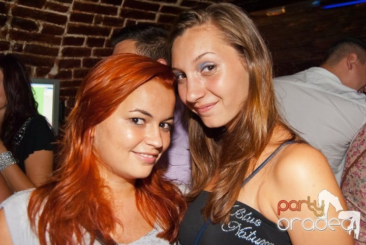 Firday Night Clubbing @ Escape,