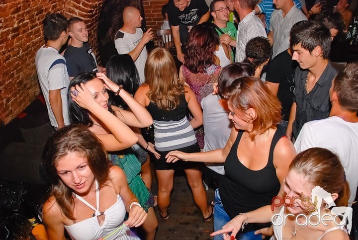 Firday Night Clubbing @ Escape,