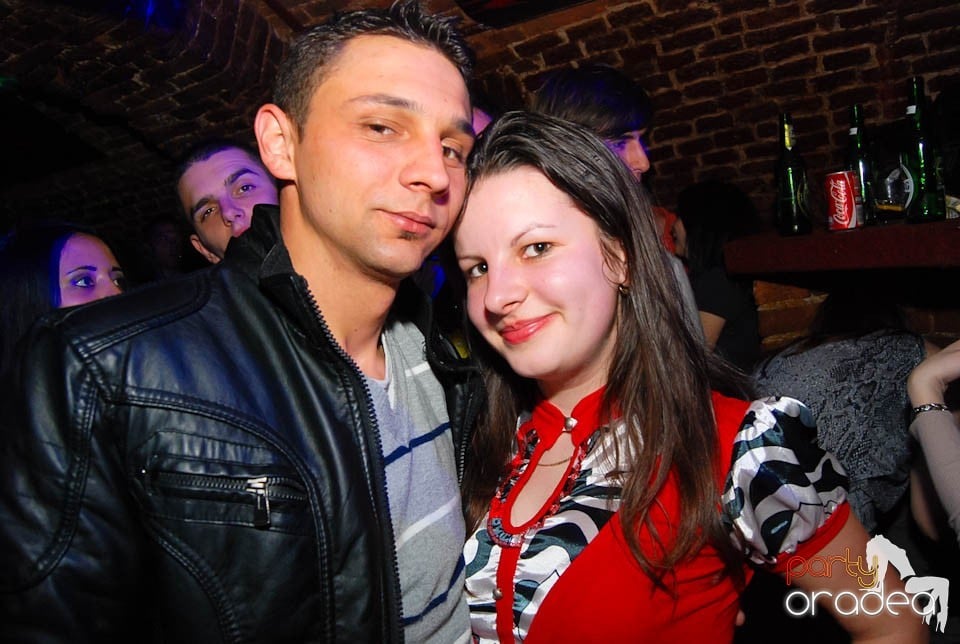 Saturday Night Clubbing în Escape, 