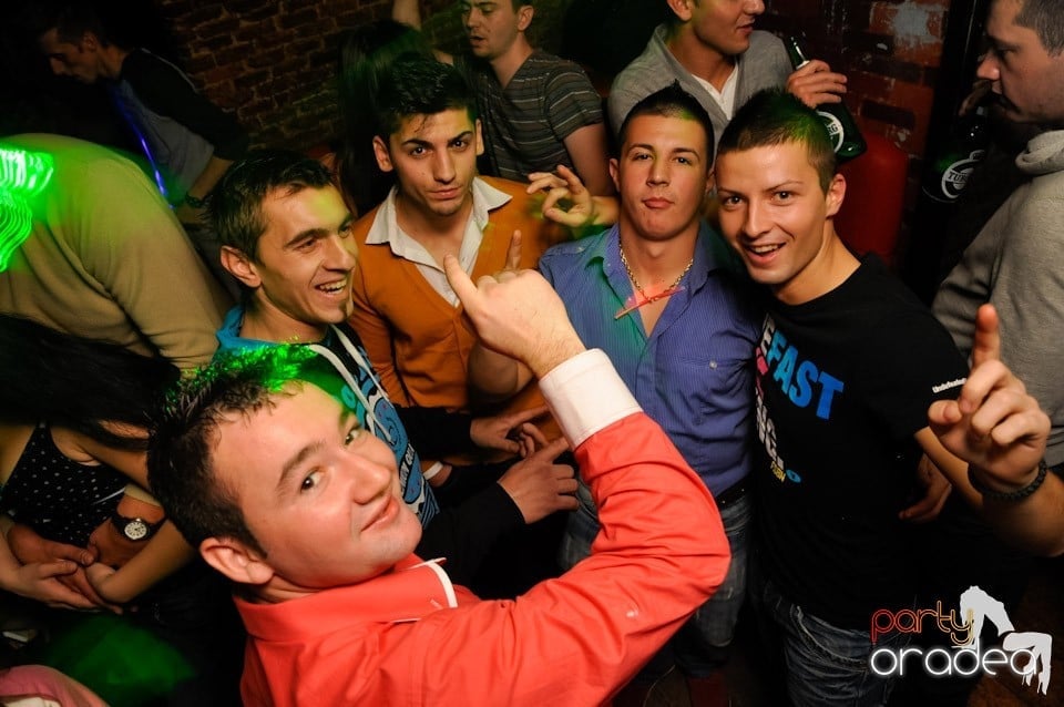 Saturday Night @ Escape,