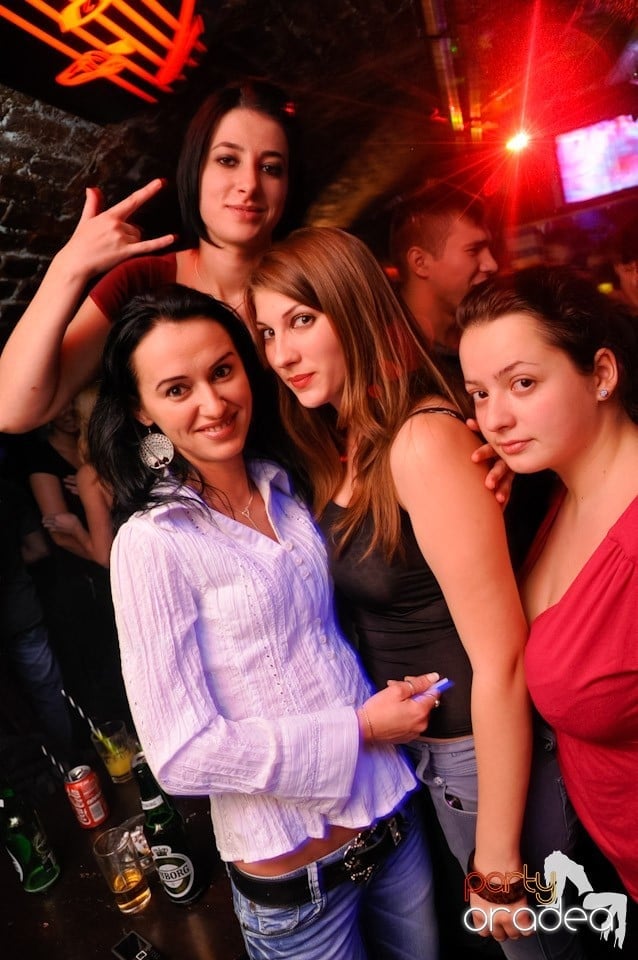 Saturday Night @ Escape,