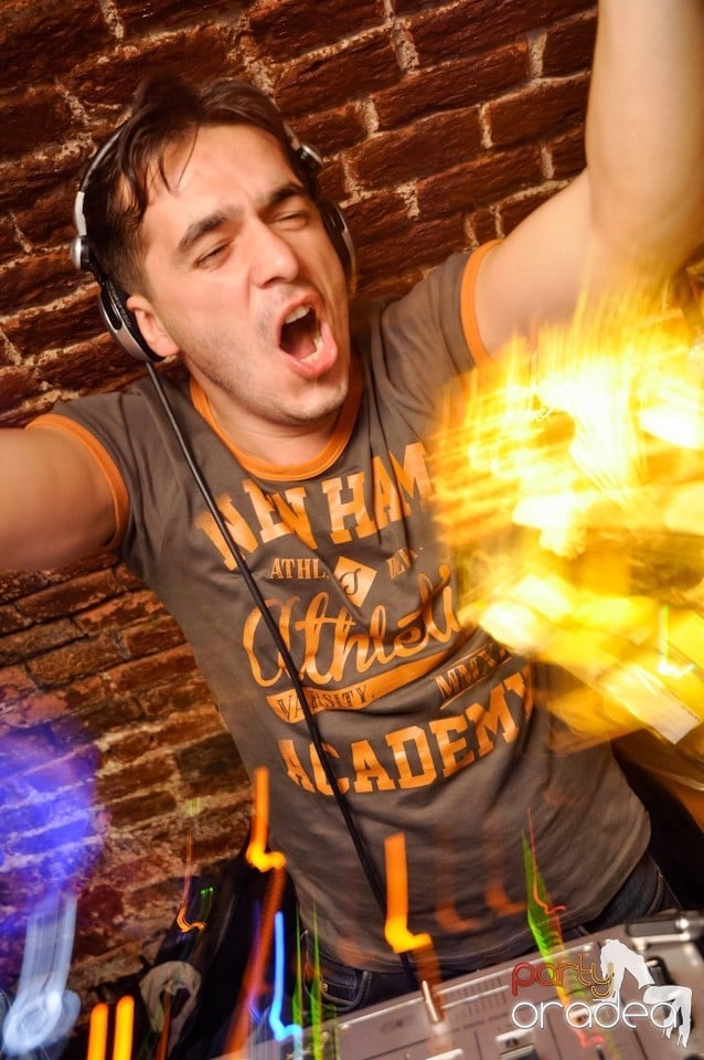 Saturday Night @ Escape,