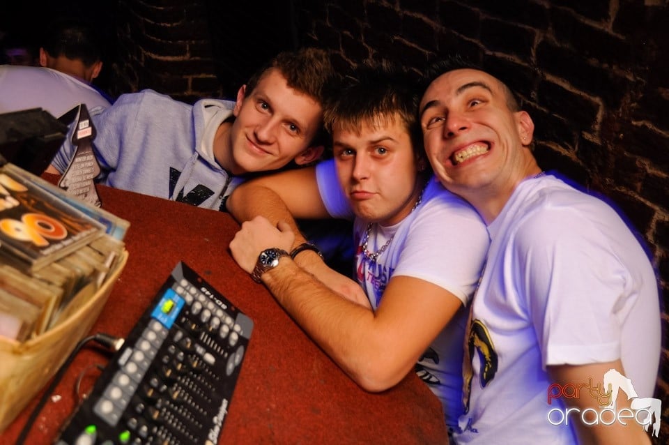 Saturday Night @ Escape,