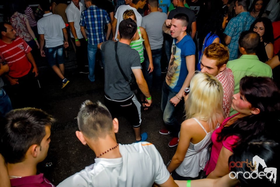 Saturday Night Fever, Royal Party House