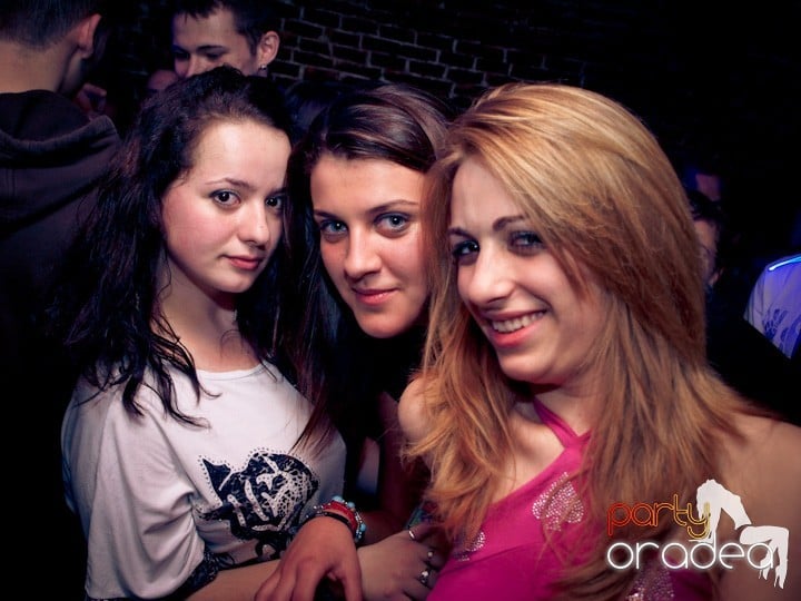 Saturday Night in Escape,