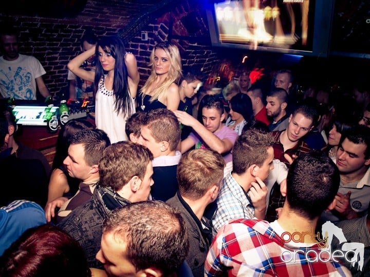 Saturday Night in Escape,