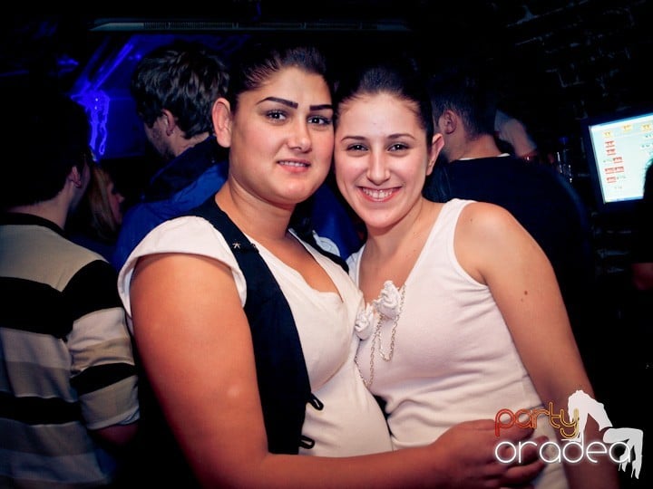 Saturday Night in Escape,