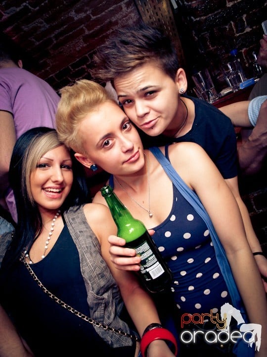 Saturday Night in Escape,