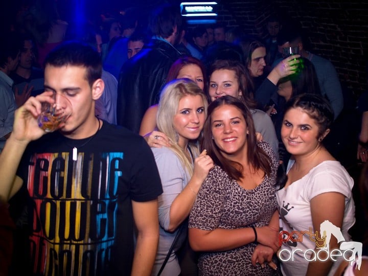 Saturday Night in Escape,