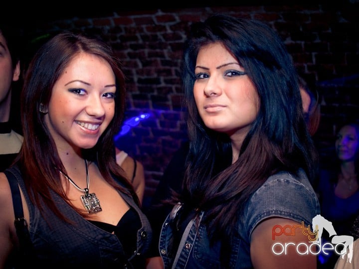 Saturday Night in Escape,