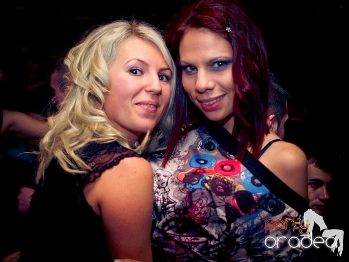 Saturday Night in Escape,