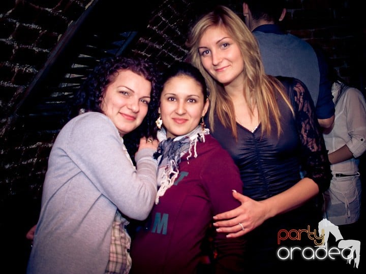 Saturday Night in Escape,