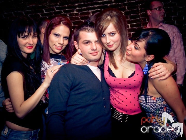 Saturday Night in Escape,