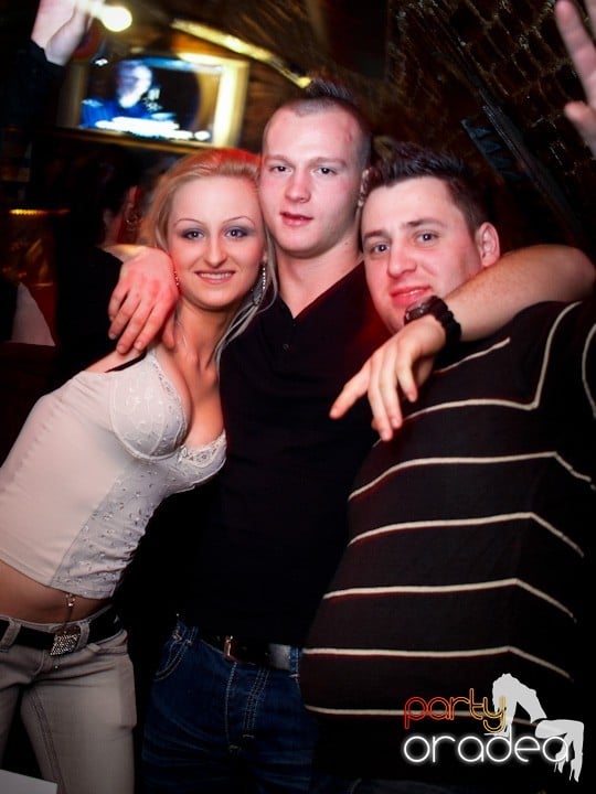 Saturday Night in Escape,
