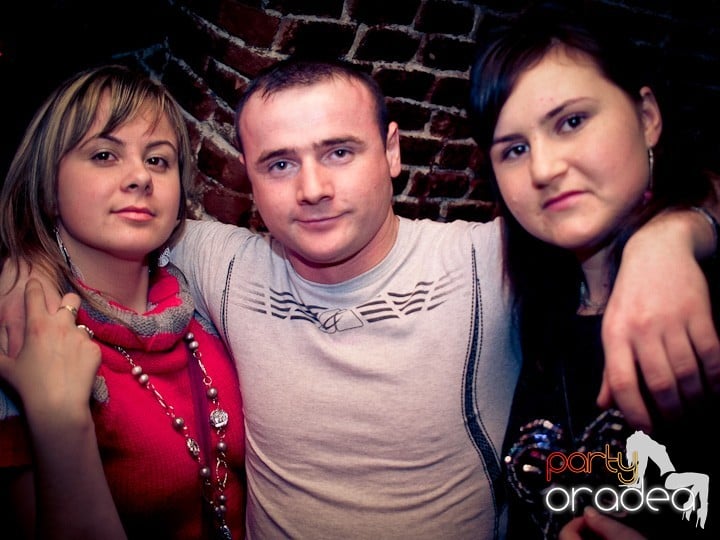 Saturday Night in Escape,