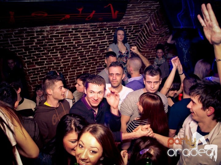 Saturday Night in Escape,