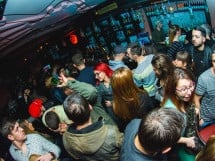 Saturday Night Party in Edison Pub