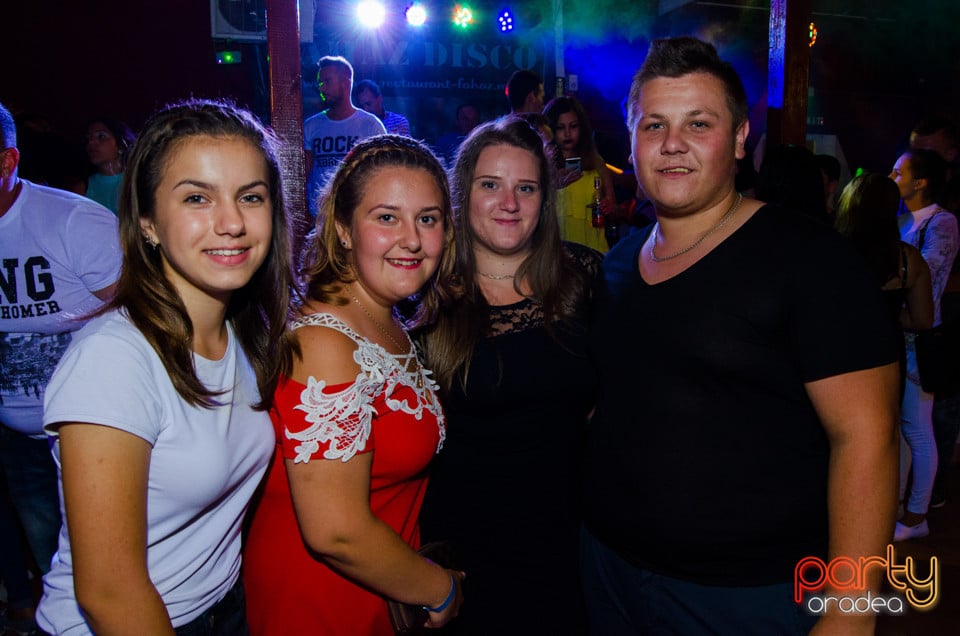 Saturday Night Party @ Disco Faház, 