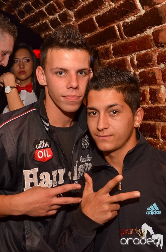 Saturday Night Party @ Escape Club,