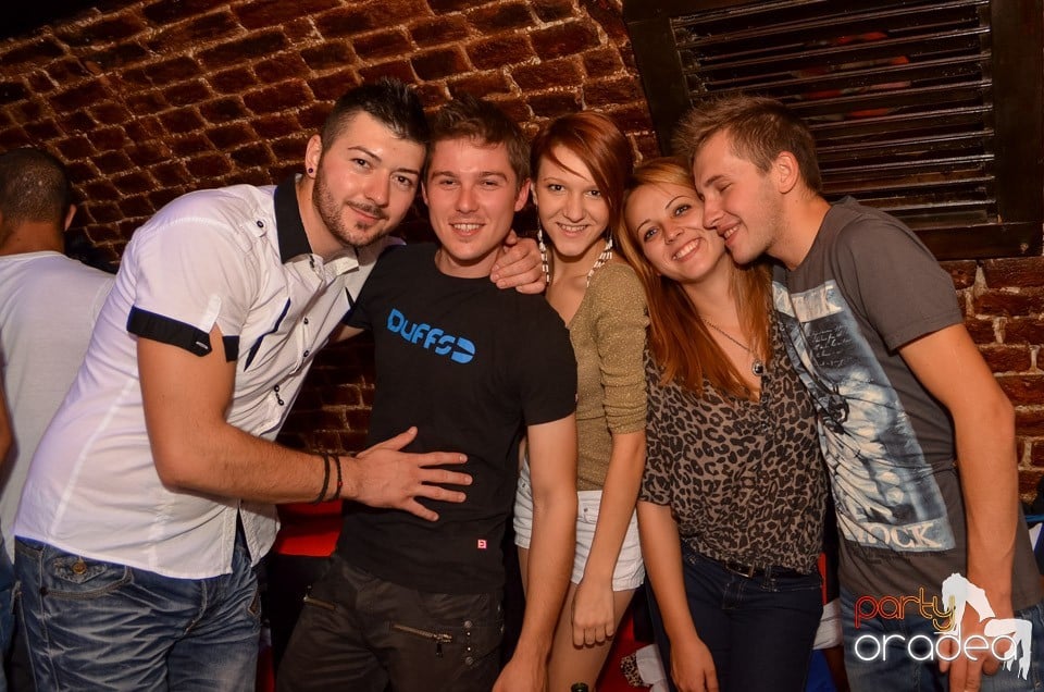 Saturday Night Party @ Escape Club,
