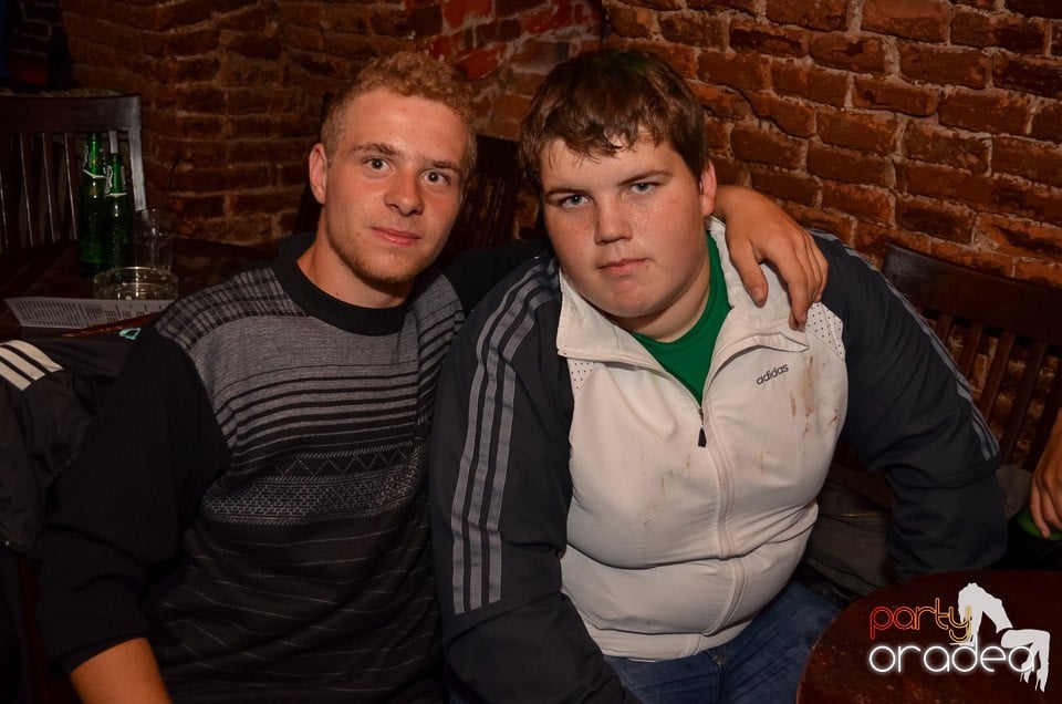 Saturday Night Party @ Escape Club,