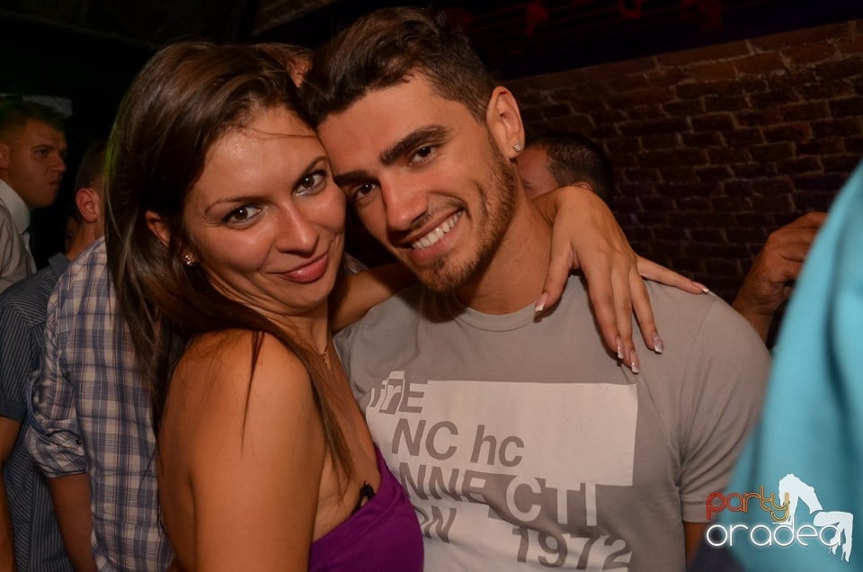 Saturday Night Party @ Escape Club,