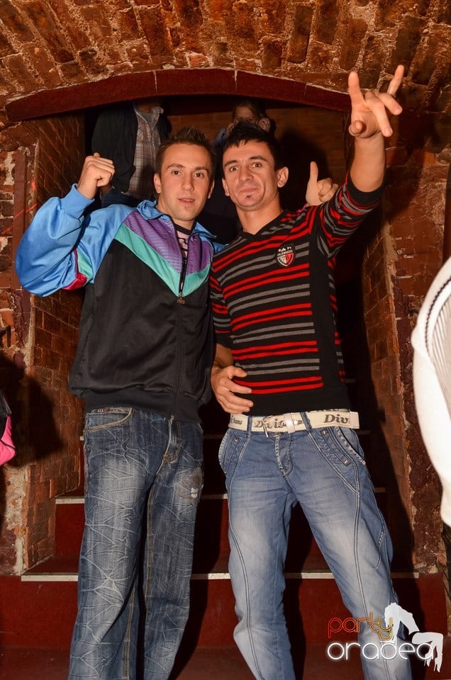 Saturday Night Party @ Escape Club,