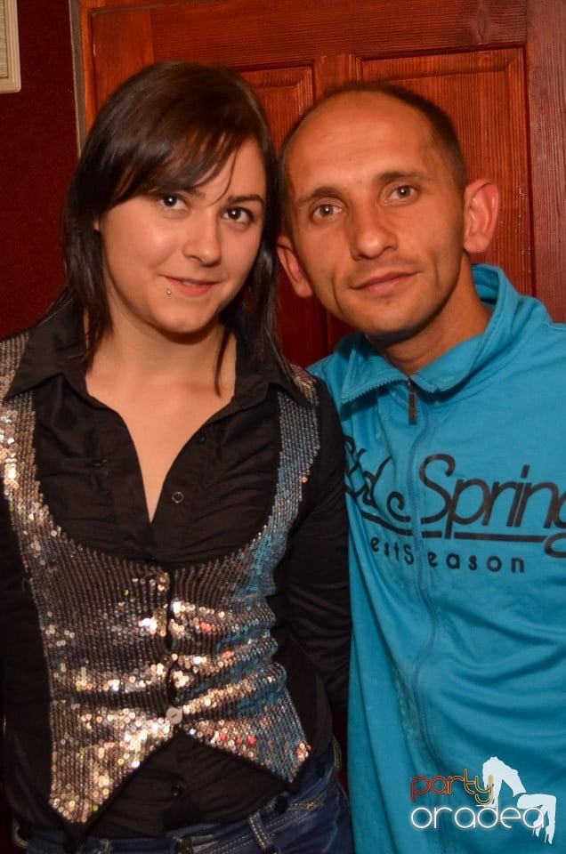 Saturday Night Party @ Escape Club,