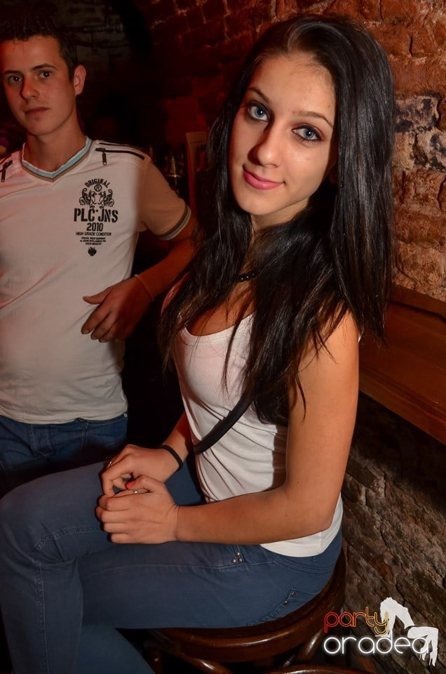 Saturday Night Party @ Escape Club,