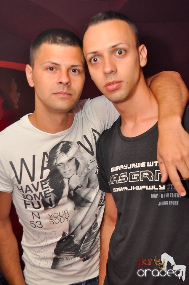 Saturday Night Party în Atti's,