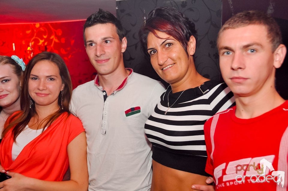 Saturday Night Party în Atti's,