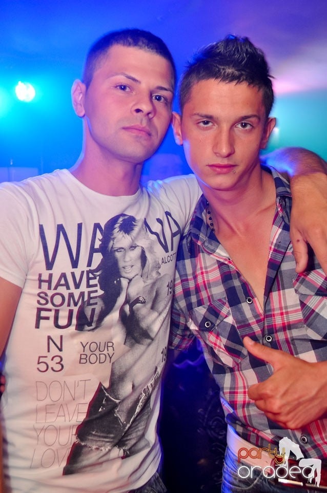 Saturday Night Party în Atti's,