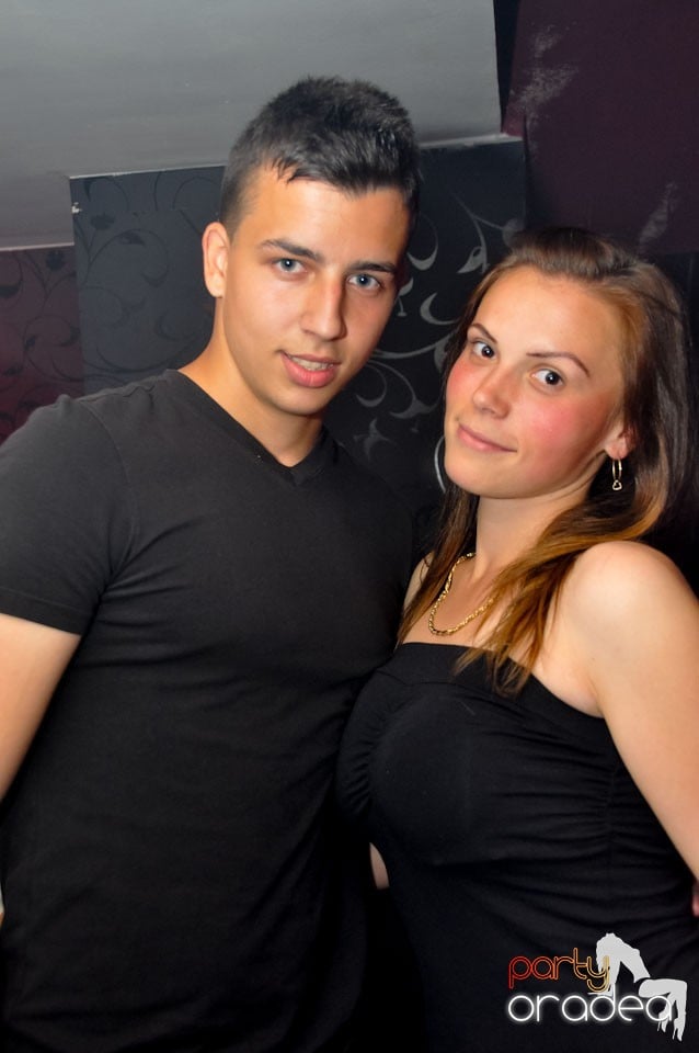Saturday Night Party în Atti's,