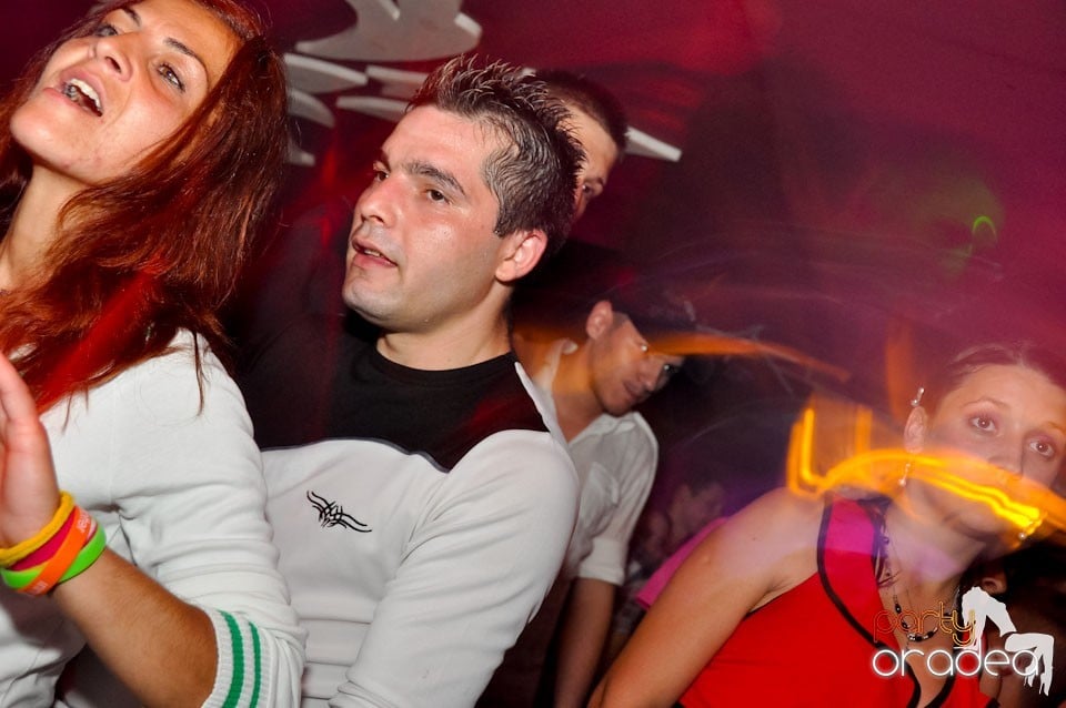 Saturday Night Party în Atti's,