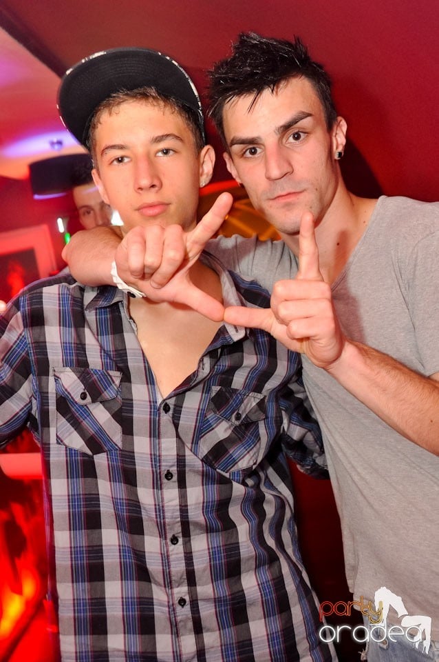 Saturday Night Party în Atti's,