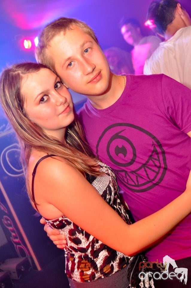 Saturday Night Party în Atti's,