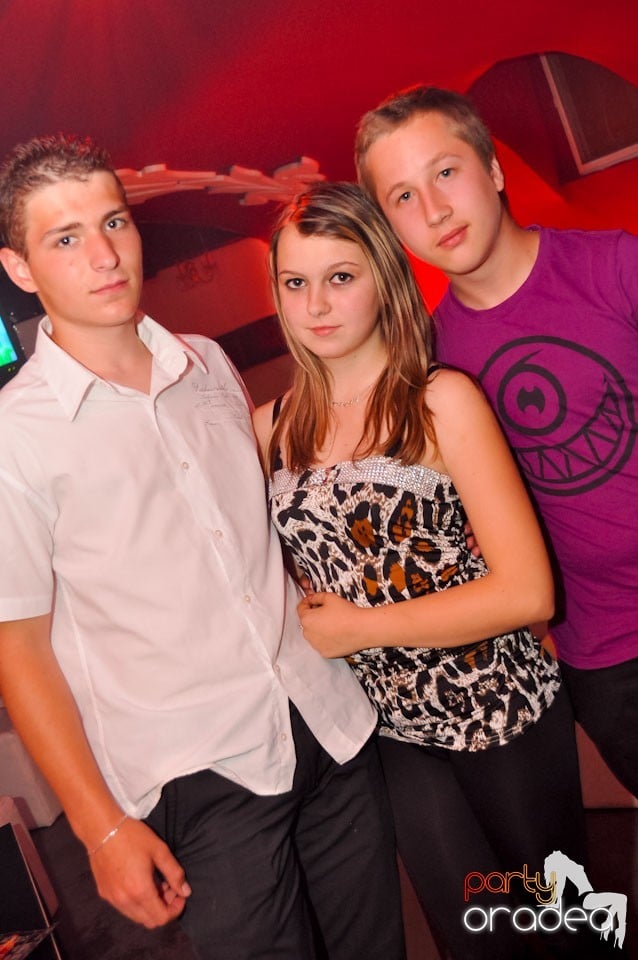 Saturday Night Party în Atti's,