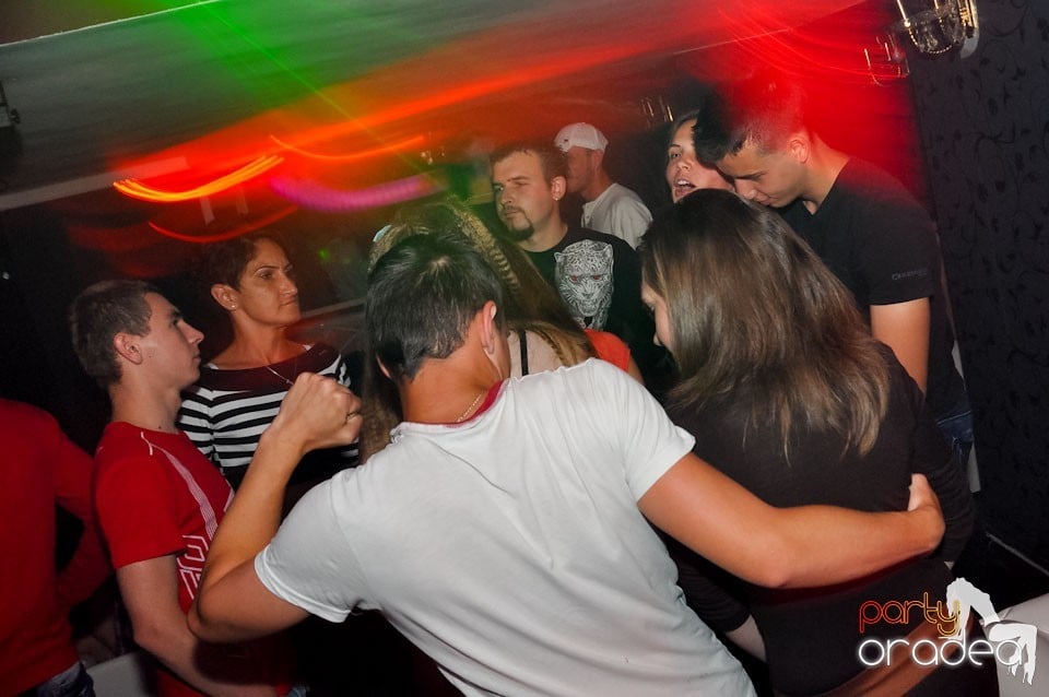 Saturday Night Party în Atti's,