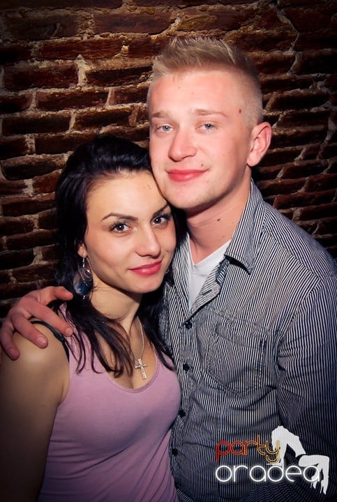 Saturday Night Party în Club Escape,