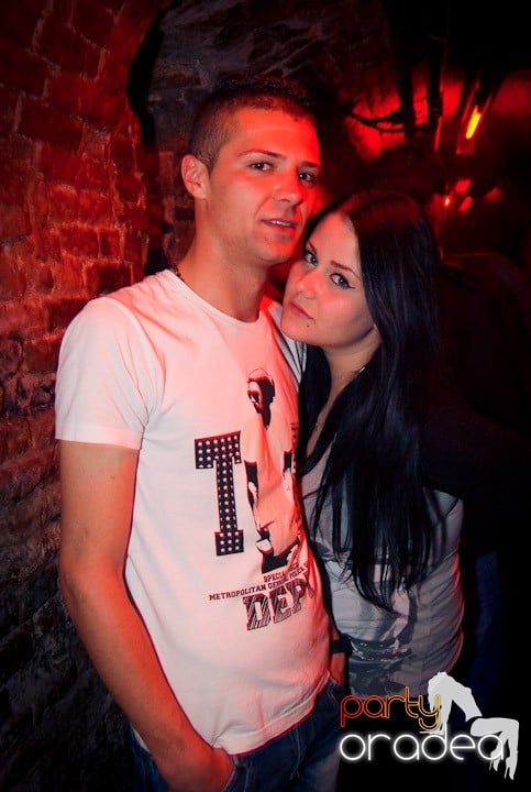 Saturday Night Party în Club Escape,