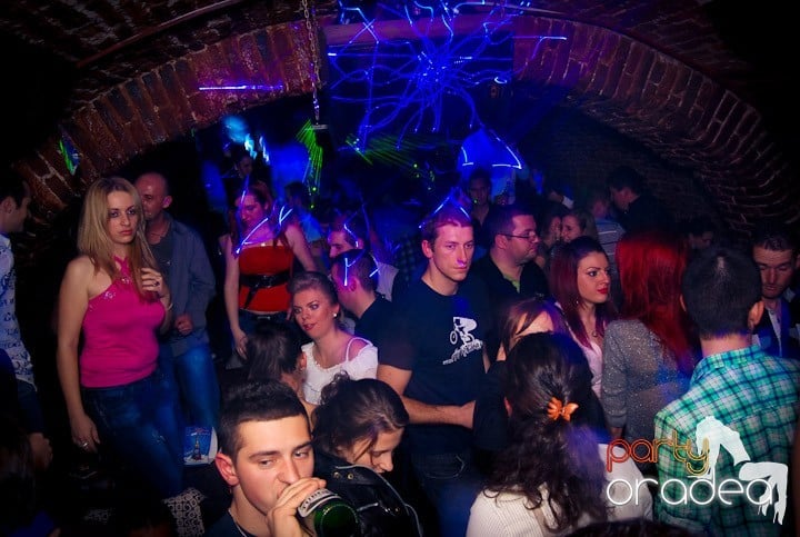 Saturday Night Party în Club Escape, 