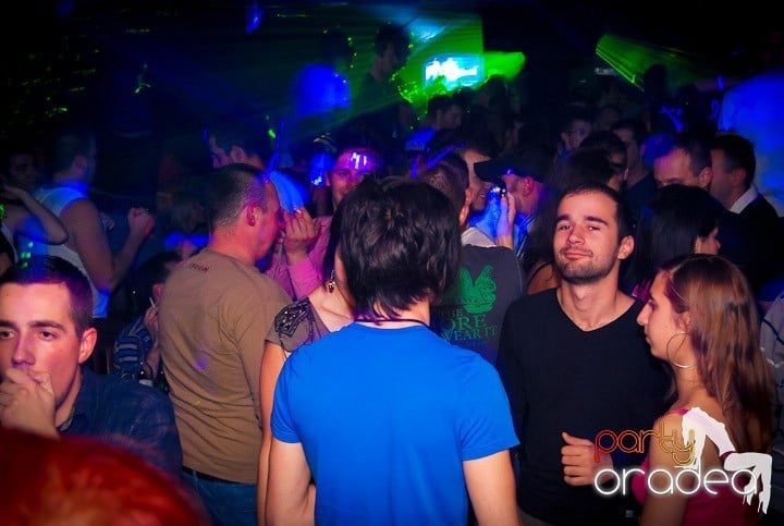 Saturday Night Party în Club Escape, 